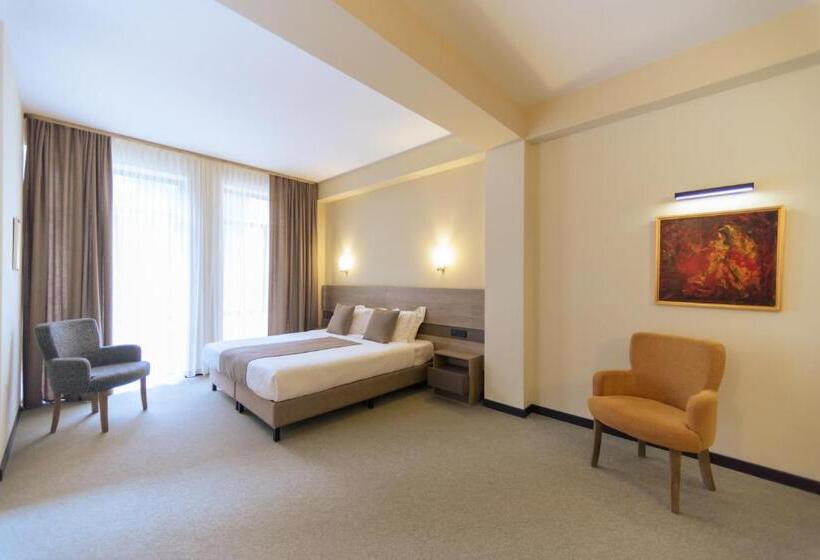 Номер Deluxe, Dilijazz Hotel & Restaurant