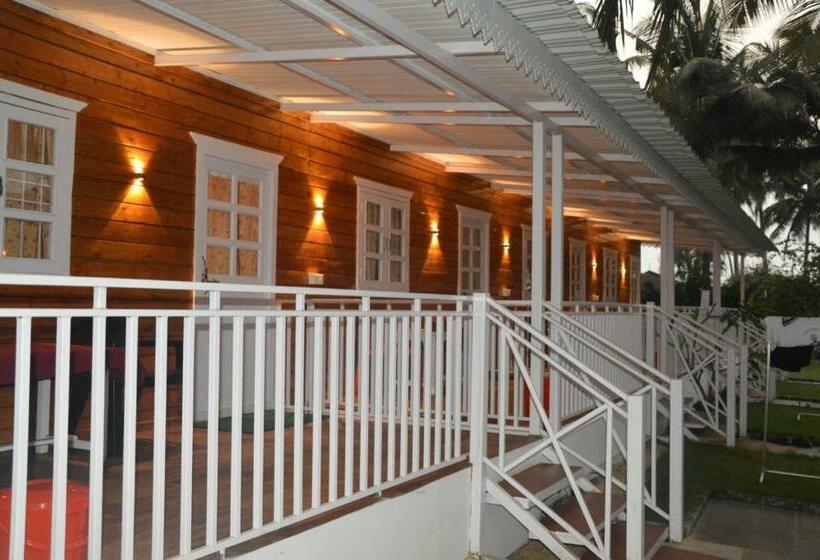 غرفة قياسية مطلّة علي الحديقة, Anthy’s Guesthouse And Restaurant