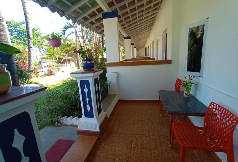 غرفة ديلوكس ثلاثية, Anthy’s Guesthouse And Restaurant