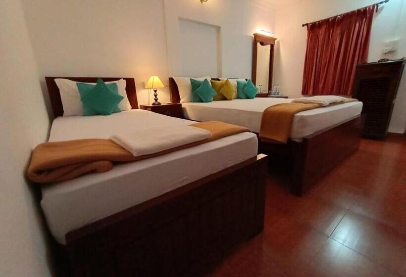 غرفة ديلوكس ثلاثية, Anthy’s Guesthouse And Restaurant