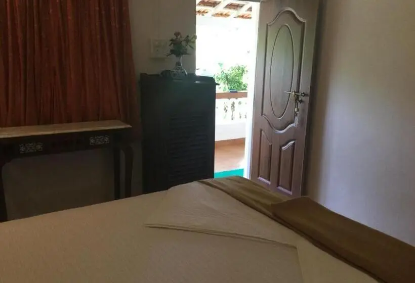 デラックストリプルルーム, Anthy’s Guesthouse And Restaurant