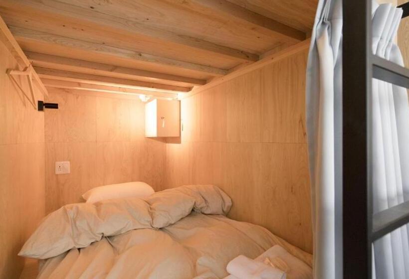 تختخواب در اتاق مشترک, Yutorelo Nikko