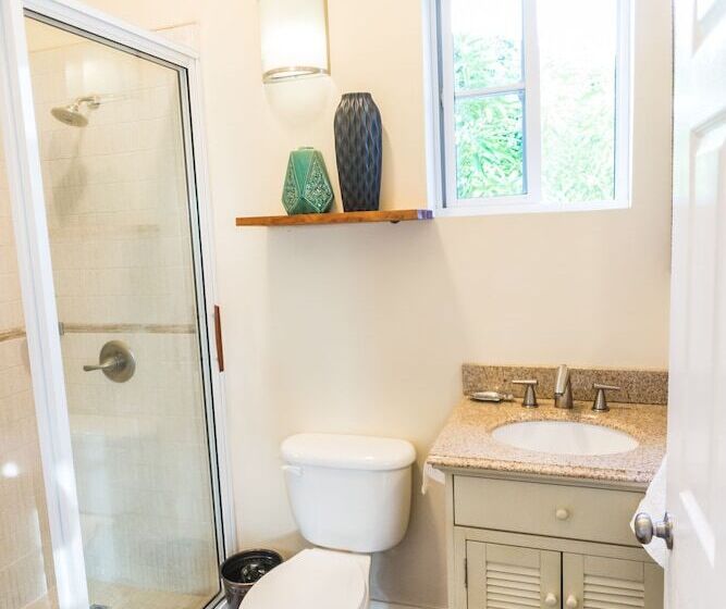 اتاق لوکس با چشم‌انداز باغ, Blue Paloma Bed & Breakfast