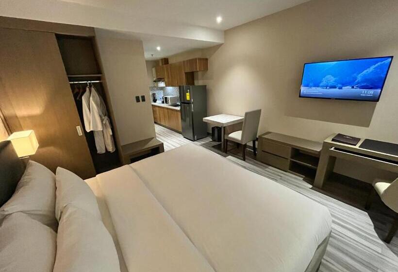 استودیوی استاندارد, Capitol Hill Hotel And Suites