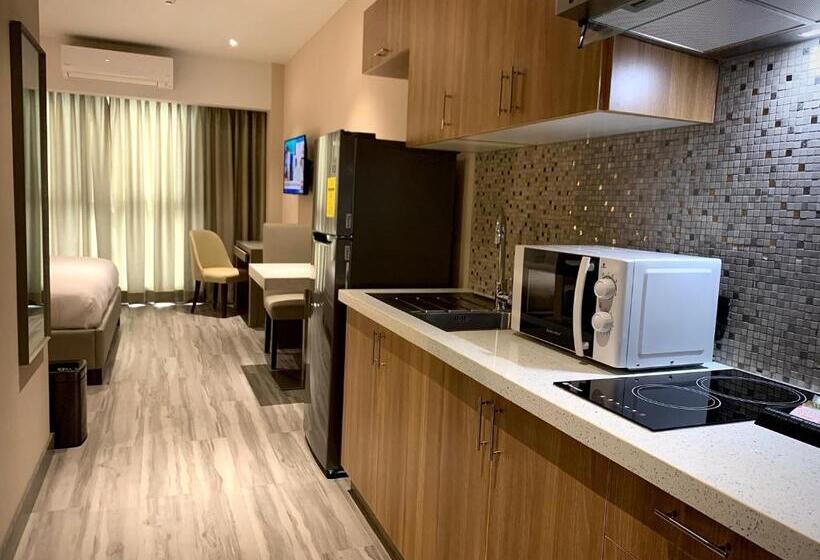 استودیوی استاندارد, Capitol Hill Hotel And Suites