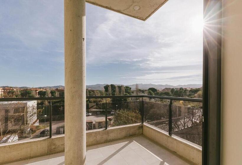 شقة غرفة واحدة, Cim Apart