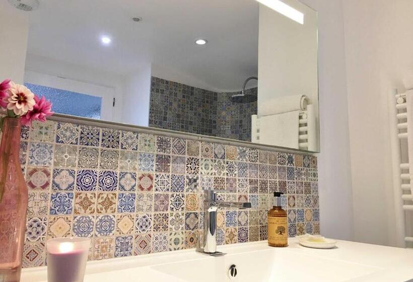 标准三人间, Cantu Di Fiumu