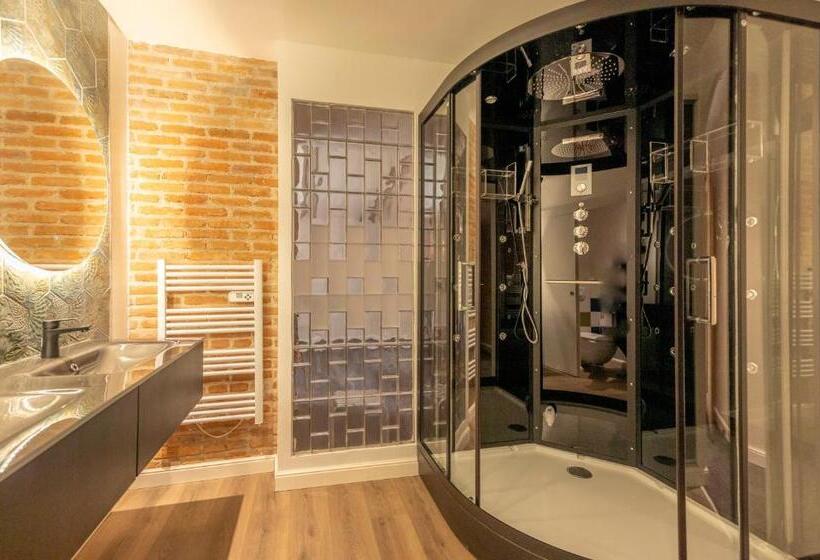 标准间带山景, Cantu Di Fiumu