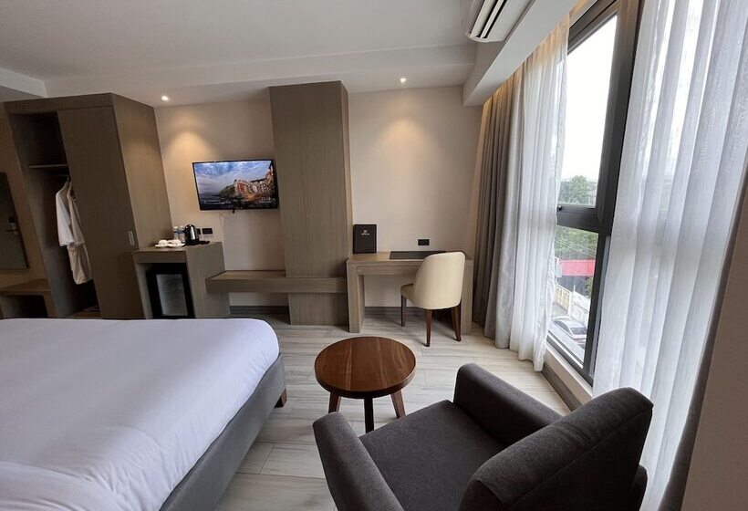 디럭스 룸, Capitol Hill Hotel And Suites