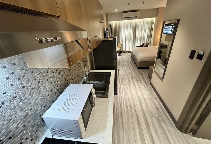 استودیوی استاندارد, Capitol Hill Hotel And Suites