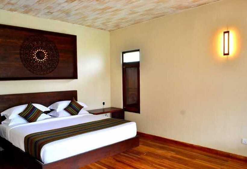 بنگله خانوادگی, Guru Beach Resort