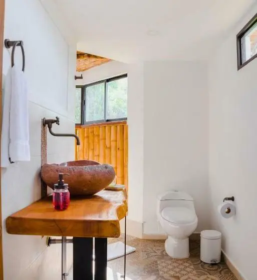 اتاق استاندارد با تخت بزرگ, Kawa Mountain Retreat