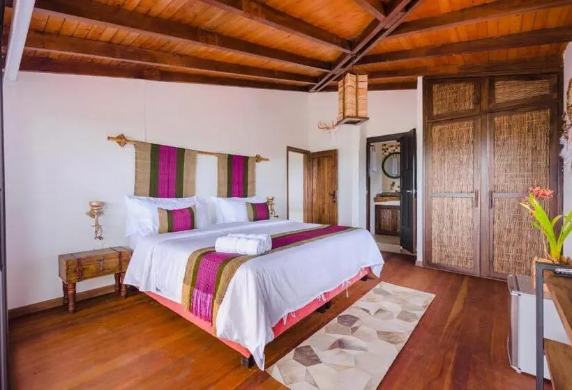 اتاق سوپریور با تخت بزرگ, Kawa Mountain Retreat