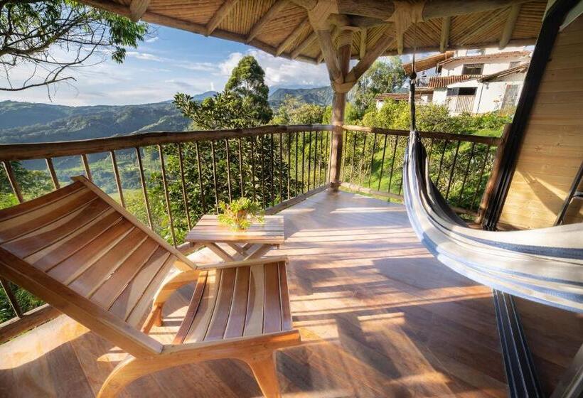 이코노미 룸, Kawa Mountain Retreat