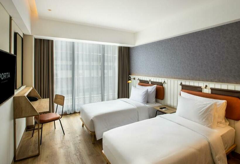 디럭스 룸, Porta By Ambarrukmo