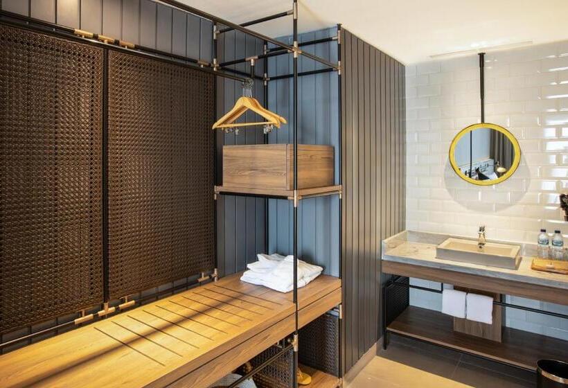 스위트, Porta By Ambarrukmo