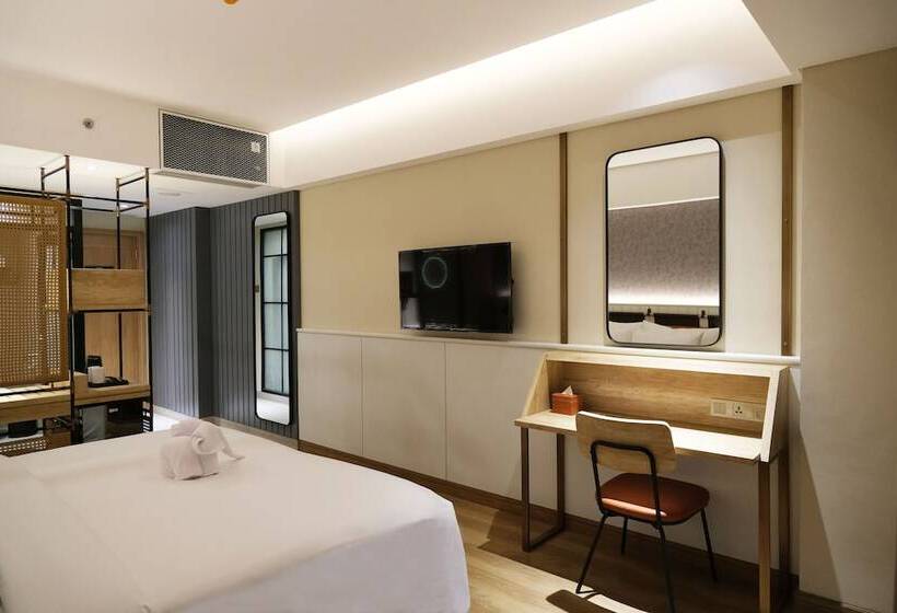 디럭스 룸, Porta By Ambarrukmo