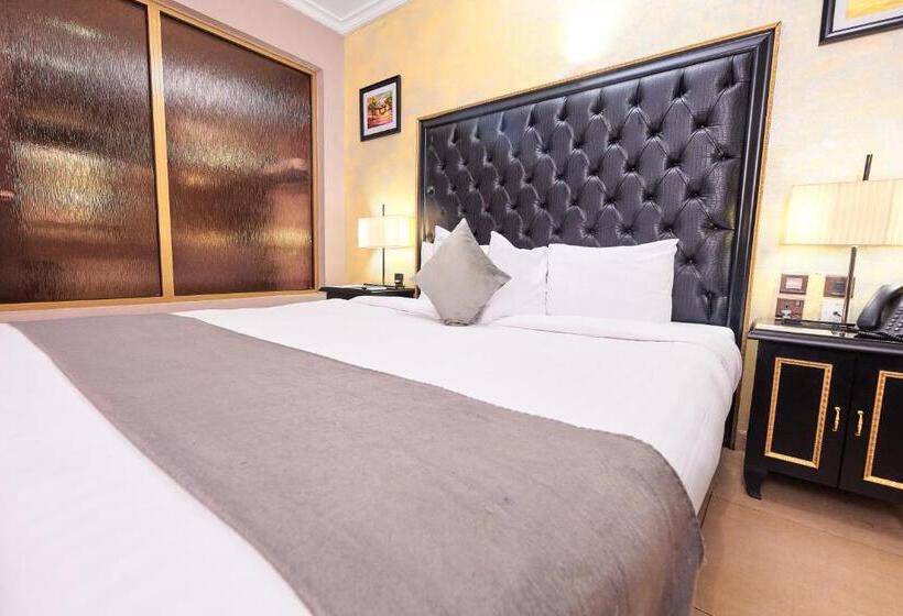 اتاق لوکس یک تخته, Oak Haven Hotel And Suites