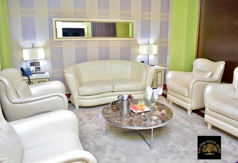 سوییت, Oak Haven Hotel And Suites