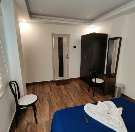 标准间, Island Cliff