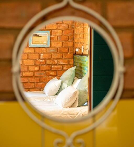 اتاق استاندارد, Otavi Vineyards Self Catering & Camping