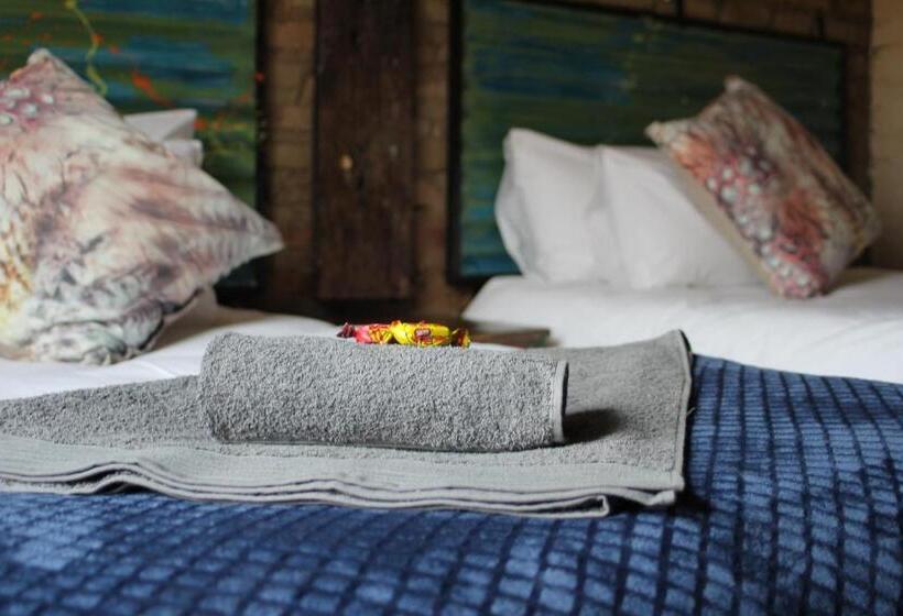 اتاق خانوادگی, Otavi Vineyards Self Catering & Camping