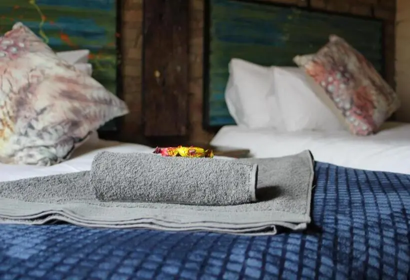 اتاق خانوادگی, Otavi Vineyards Self Catering & Camping