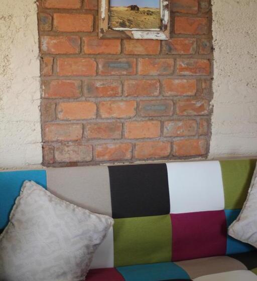 اتاق خانوادگی, Otavi Vineyards Self Catering & Camping