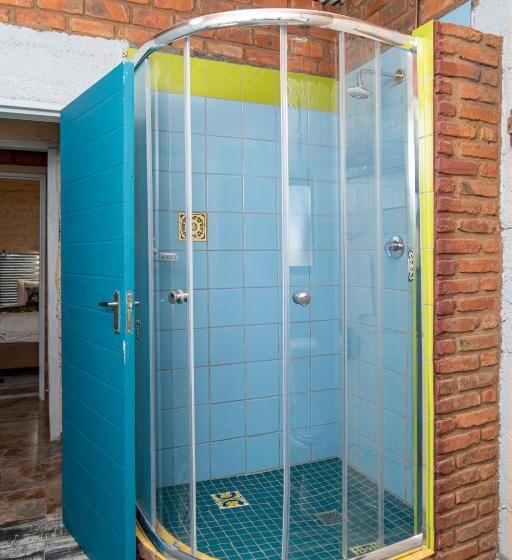 اتاق خانوادگی, Otavi Vineyards Self Catering & Camping