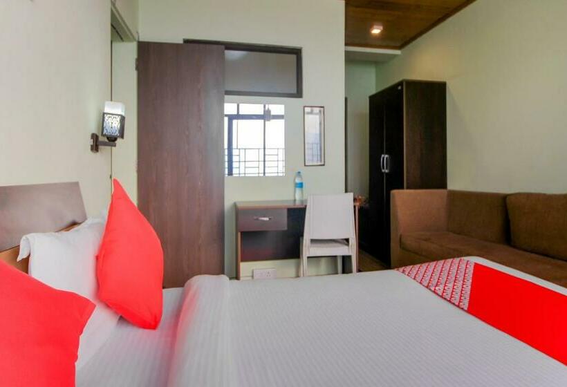 豪华三人间, Capital O 63520 Hotel Innori