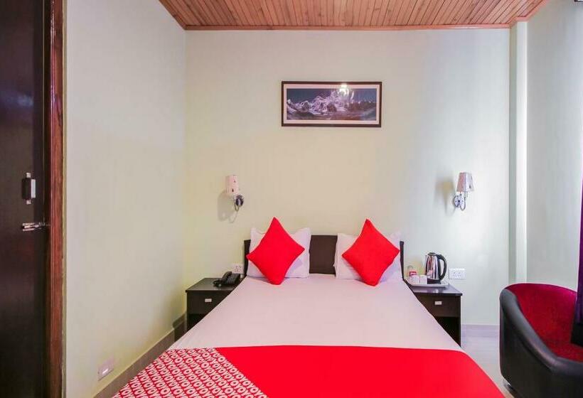 豪华三人间, Capital O 63520 Hotel Innori