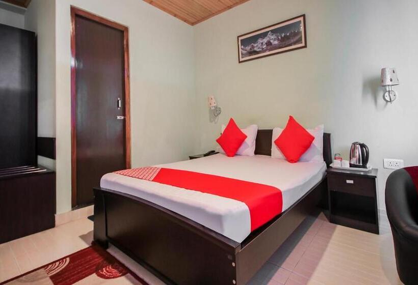 豪华三人间, Capital O 63520 Hotel Innori