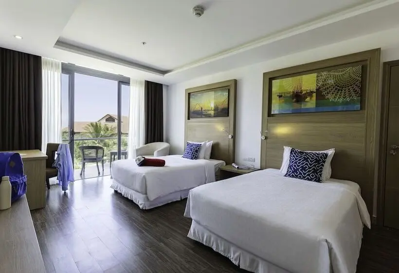 اتاق لوکس با چشم‌انداز باغ, Robinson Nam Hoi An