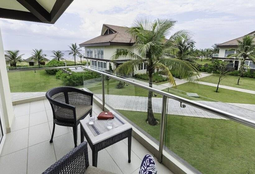 سوییت جونیور با چشمانداز دریا, Robinson Nam Hoi An