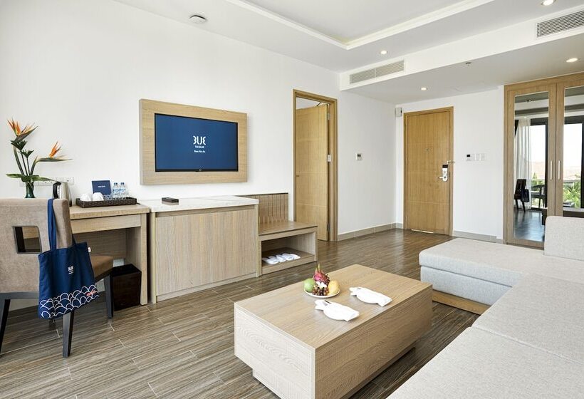 سوییت سوپریور, Robinson Nam Hoi An