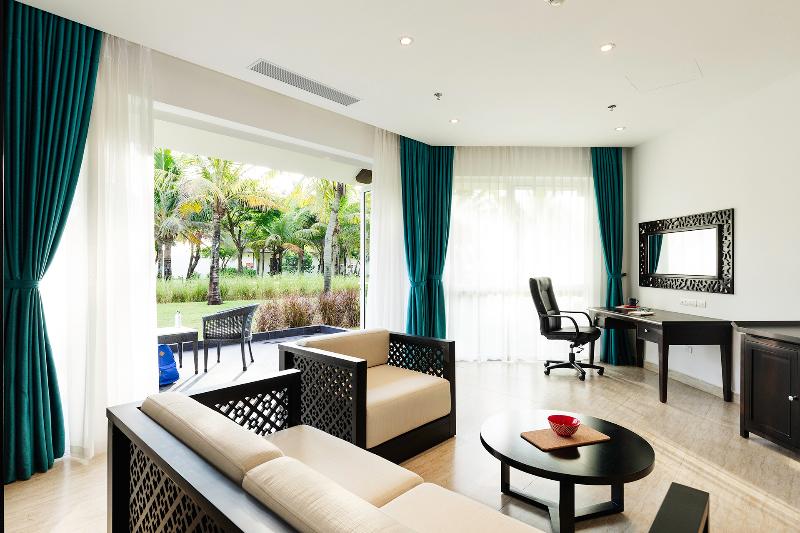 سوییت لوکس, Robinson Nam Hoi An