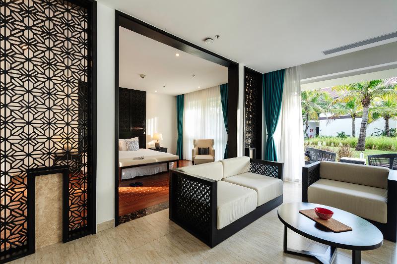 سوییت لوکس, Robinson Nam Hoi An