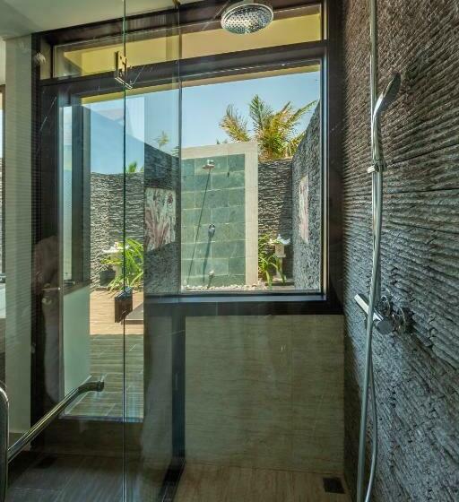 سوییت با چشمانداز دریا, Robinson Nam Hoi An