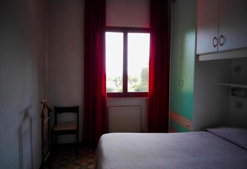 エコノミールーム, Eden Park