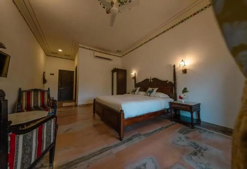 バルコニー付きスタンダードルーム, Ranakpur Safari Resort