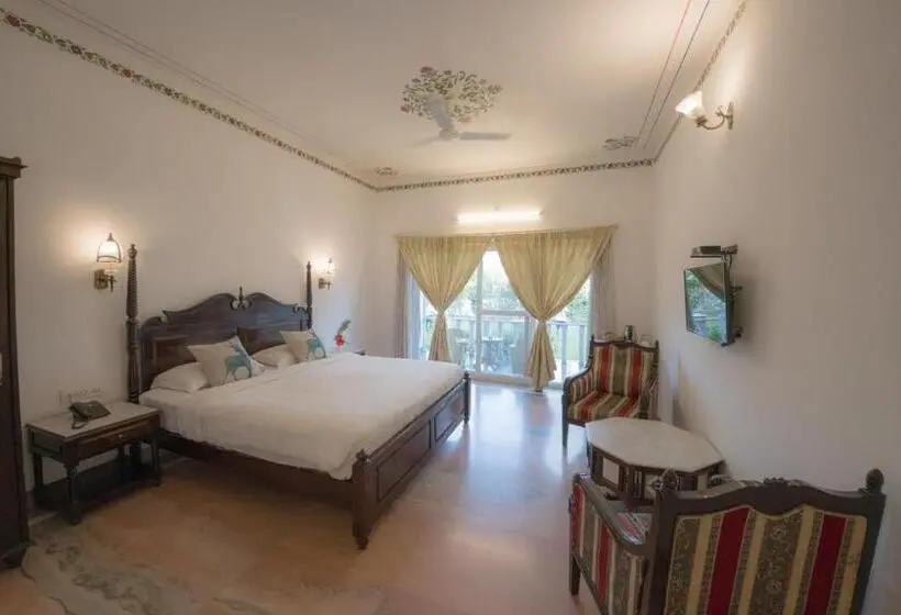 バルコニー付きスタンダードルーム, Ranakpur Safari Resort