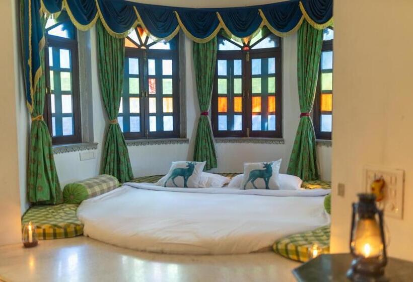 جناح إدارى, Ranakpur Safari Resort
