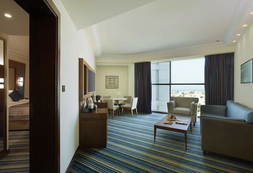 سوییت اجرایی, Royal Tulip Muscat