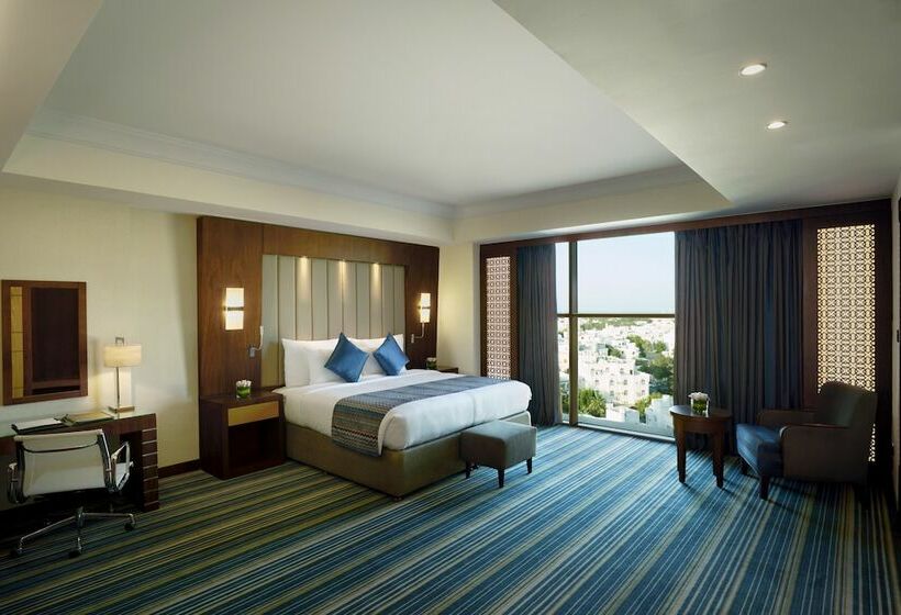 سوییت لوکس, Royal Tulip Muscat