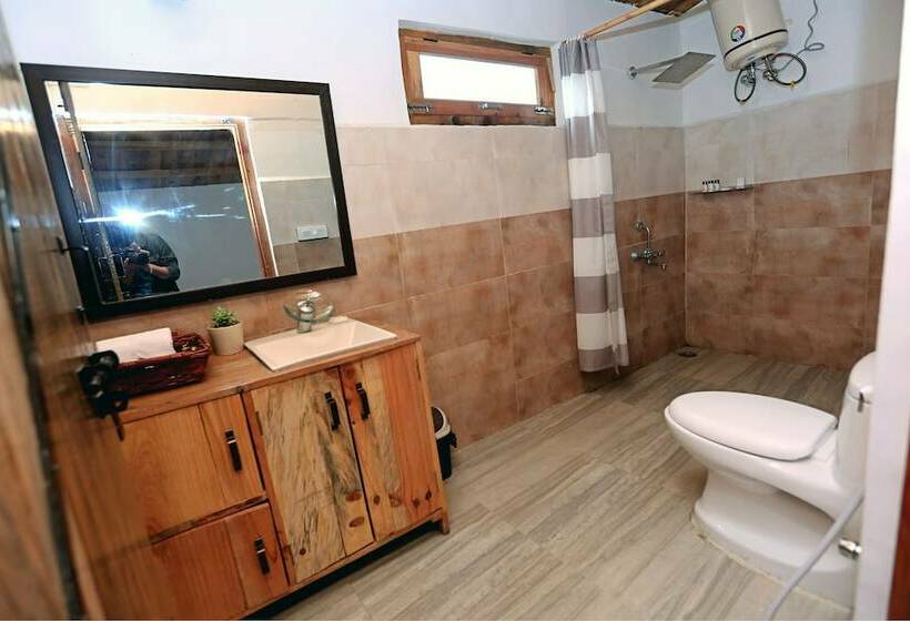 آپارتمان 1 خوابه, Banlekhi