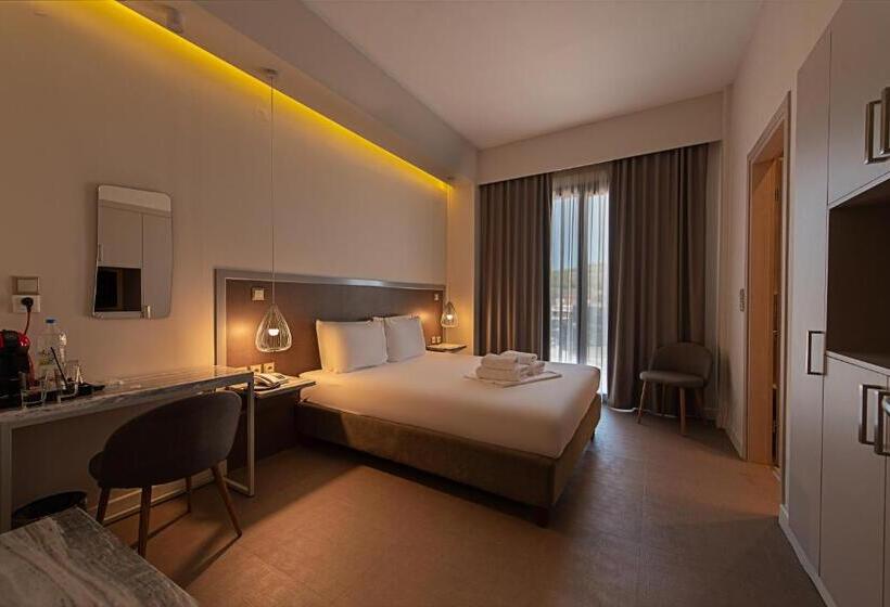 スタンダードルーム, Avra Nafpliou