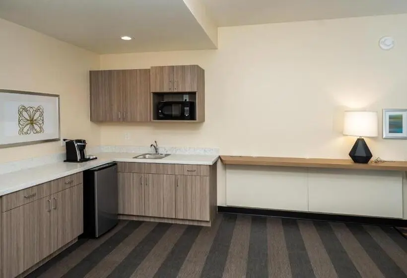 キングサイズベッドのエクゼクティブルーム, Holiday Inn   Nw Houston Beltway 8, An Ihg