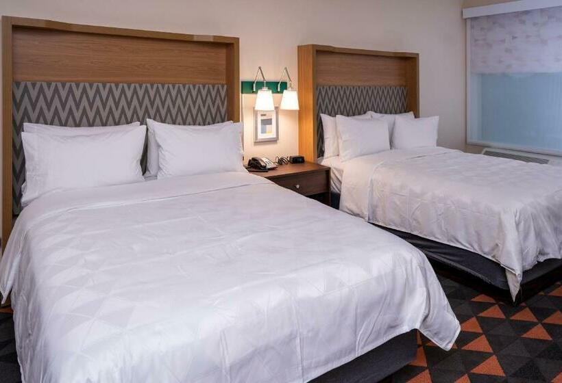 适合残疾人使用的标准间, Holiday Inn   Nw Houston Beltway 8, An Ihg