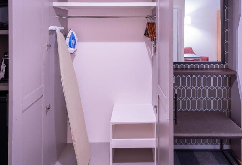 Номер Стандарт Адаптированный для Инвалидов, Holiday Inn Nw Houston Beltway 8, An Ihg