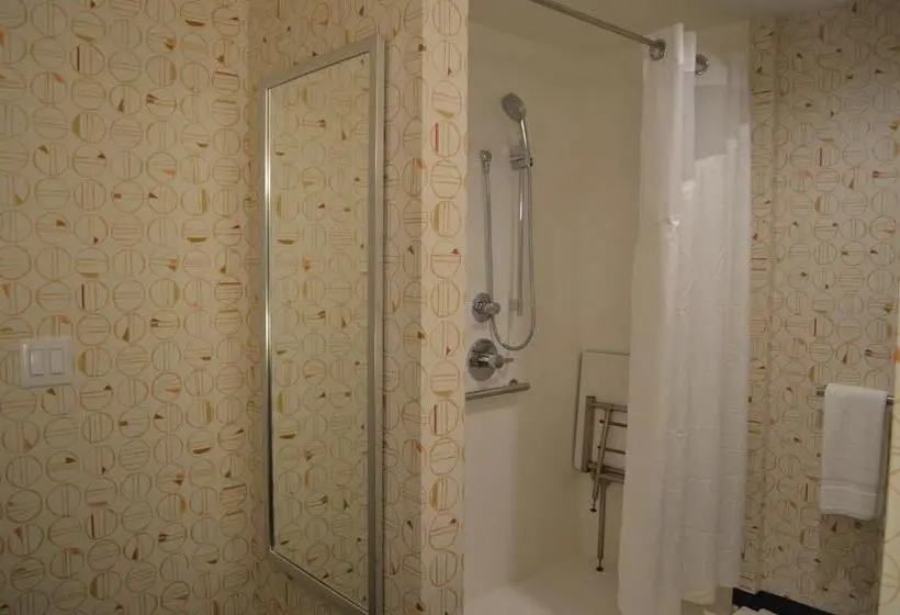 身障者適用スイートルーム, Holiday Inn   Nw Houston Beltway 8, An Ihg